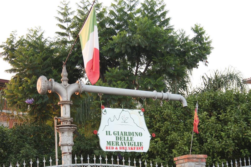 B&B Il Giardino Delle Meraviglie メーリト・ディ・ポルト・サルヴォ エクステリア 写真